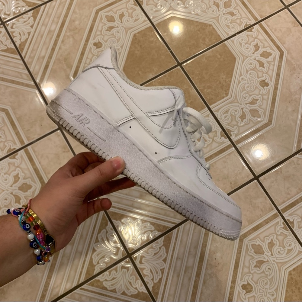 Air Forces - image 2